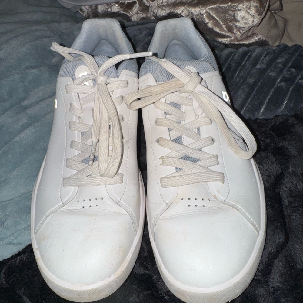 Women’s on clouds Rodger